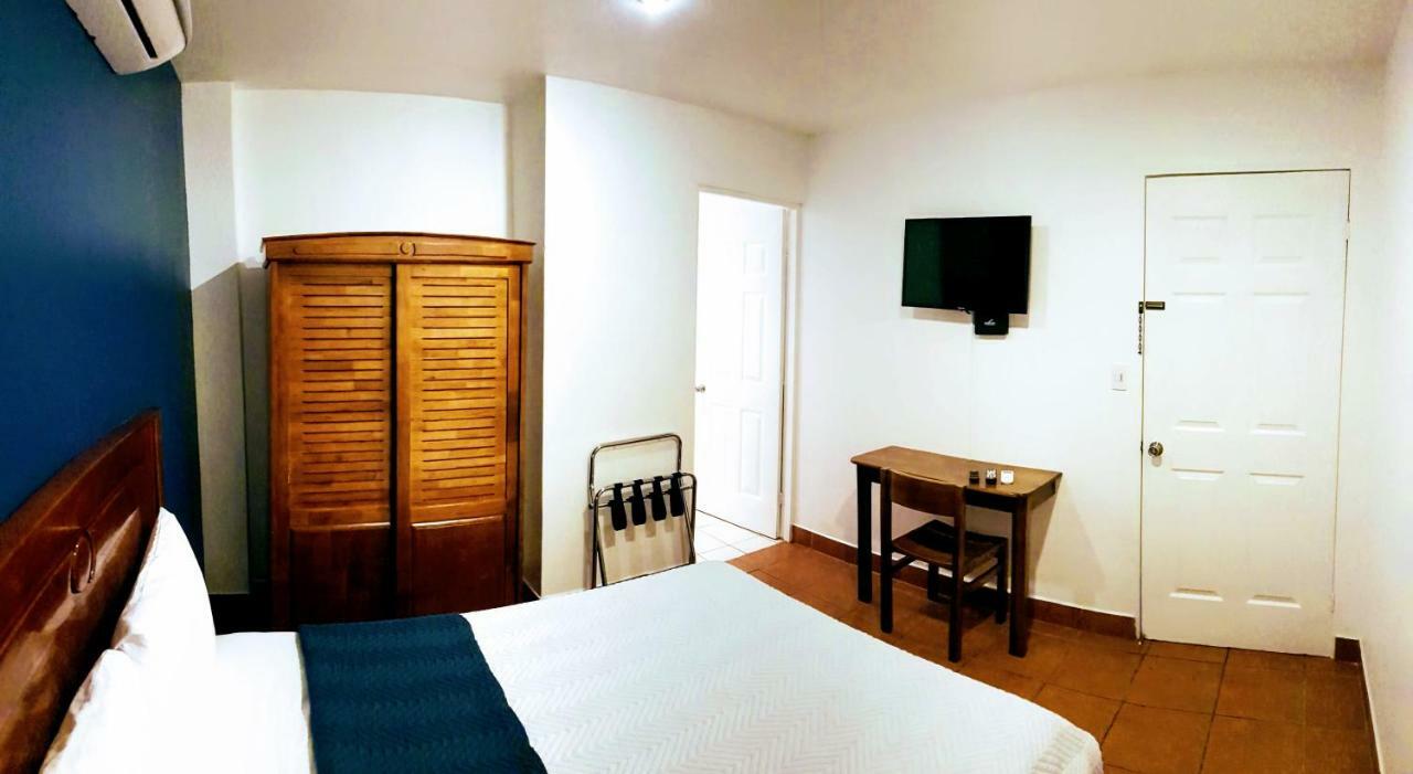 Park View - Airport & City Hotel Alajuela ภายนอก รูปภาพ